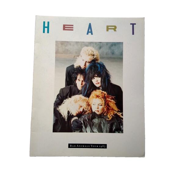 Heart Bad Animals Tour Book Original 1987 Pop Classic Rock Music Color Photos - Picture 1 of 10